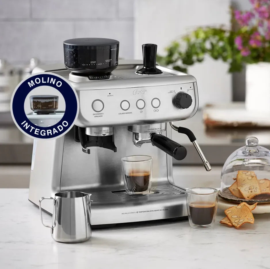 Cafetera Para Espresso Oster 15 Bares Molino Integrado BVSTEM7300