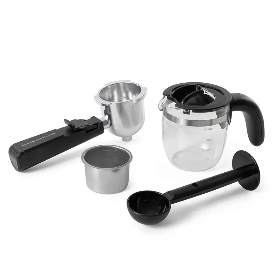 Cafetera Oster Espresso Cappuccino 4 Tazas BVSTEM3300